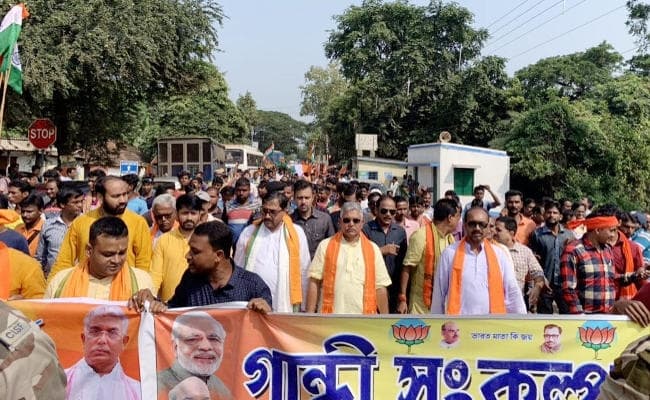 मेदिनीपुर में भाजपा ने किया ‘गां‍धी संकल्प यात्रा’ का आगाज, बंगाल को हिंसामुक्त बनाने का किया आह्वान