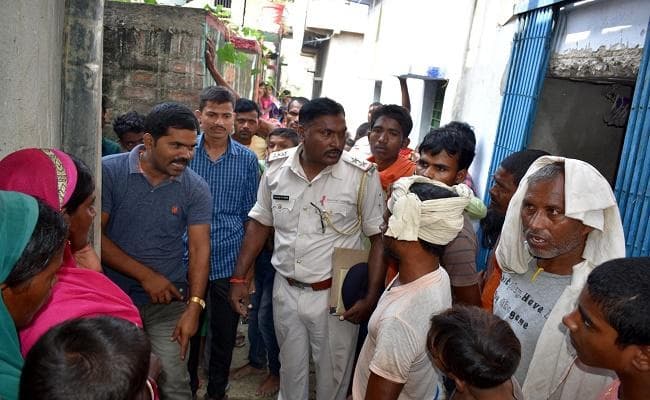 मासूम की हत्या कर नाले में फेंका, दुर्गंध मिलने के बाद ग्रामीणों ने शव को किया बरामद