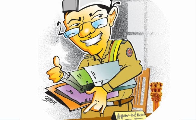 झारखंड की राजनीति: IAS व IPS अफसरों की चुनावी दंगल में रही है धाक, अमिताभ क्रिकेट में जीते राजनीति में नहीं चला सिक्का