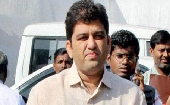 महाराष्ट्र: उद्धव पर टिप्पणी करने वाले शिवसेना के पूर्व विधायक के घर पर हमला