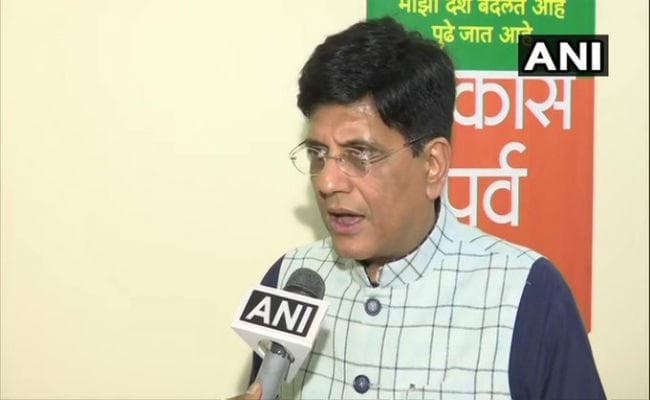 पीयूष गोयल ने मनमोहन सिंह पर किया पलटवार, वे अपने बारे में विचार करें, क्या उनसे गलती हुई, क्यों दस जनपथ पर आश्रित रहे