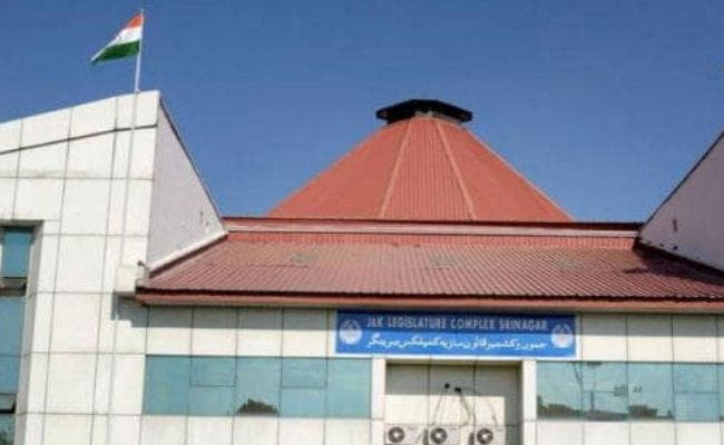 जम्मू-कश्मीर विधान परिषद भंग, कर्मियों को सामान्य प्रशासन विभाग में रिपोर्ट करने का निर्देश