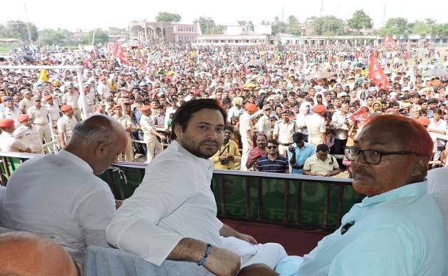 नरेंद्र मोदी सबसे ज्यादा लालू प्रसाद से डरते है : तेजस्वी