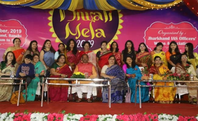 70 साल से 30 लाख घर अंधेरे में थे, हमने 5 साल में यहां बिजली पहुंचायी, यही सच्ची दिवाली : रघुवर दास