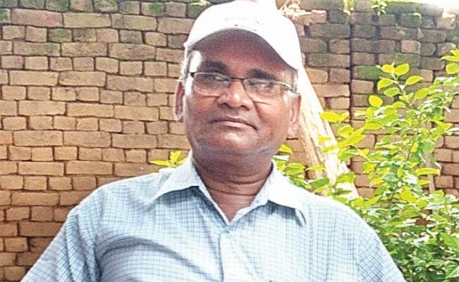 खोरठा के उन्नयन में जुटे हैं सुकुमार