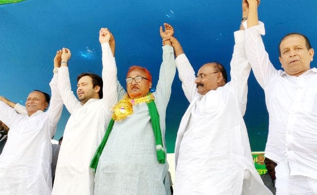 उपचुनाव : तेजस्वी ने विपक्ष के सशक्तिकरण और सरकार को आईना दिखाने का मतदाताओं से मांगा आशीर्वाद