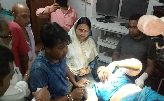 समस्‍तीपुर : जिला पार्षद मंजू देवी को गोलियों से भूना, हालत गंभीर