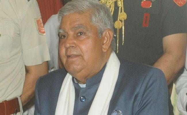 मंत्रियों की बदजुबानी पर गौर करें मुख्यमंत्री