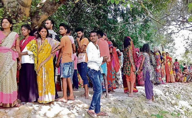 मुजफ्फरपुर में डूबने से सात की मौत, मरनेवालों में छह बच्चियां शामिल