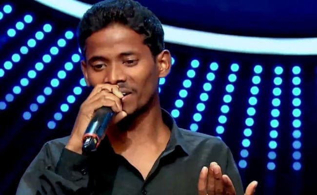 ''Indian Idol 11'' के मंच पर आज अपनी आवाज का जादू बिखेरेंगे झारखंड के दिवस नायक