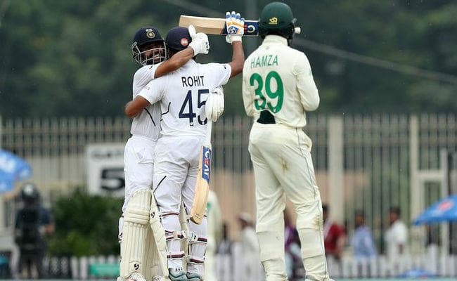 #INDvsSA रांची टेस्ट : बारिश ने बिगाड़ा पहले दिन का खेल, रोहित के शतक से भारत अच्छी स्थिति में