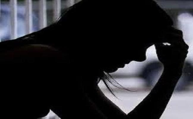 विधवा के गर्भवती होने के बाद प्रेमी ने किया गायब, कानून को ठेंगा दिखाते हुए पंचायत ने सुनाया ये फैसला, ऑडियो वायरल