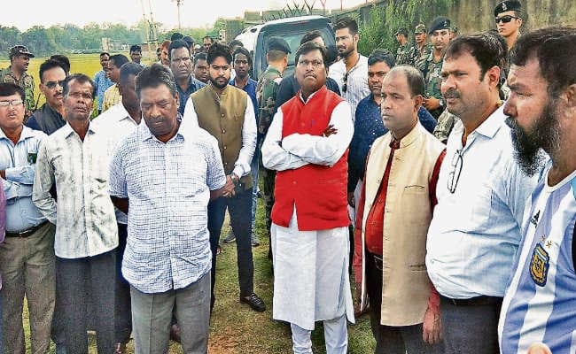 खूंटी में भाजपा नेता और पत्नी की हत्या