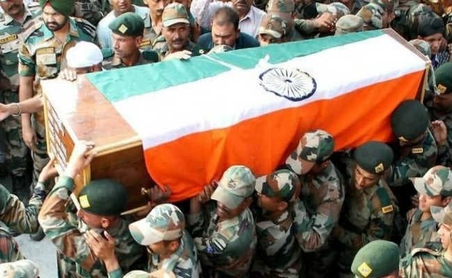 भारत में सितंबर 2018 से अगस्त 2019 तक 292 पुलिसकर्मी हुए शहीद