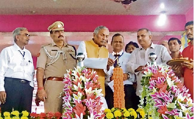 आरा : स्वास्थ्य सेवा का न करें व्यवसायीकरण