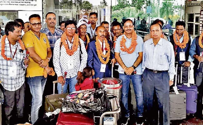 रांची : नयी तकनीक की जानकारी के साथ इजराइल से लौटे किसान