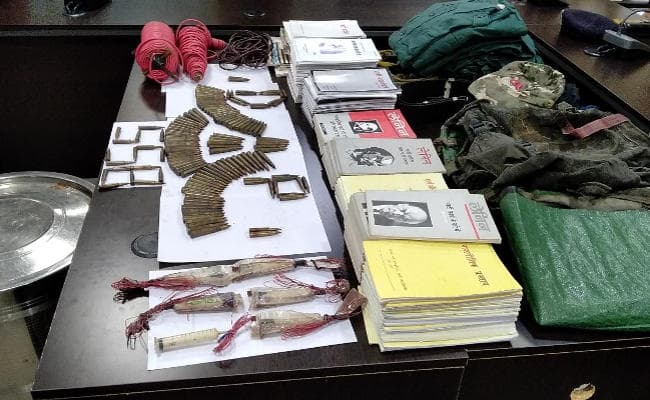 Jharkhand विधानसभा चुनाव 2019 में तबाही का नक्सली प्लान, जुटा रहे विस्फोटकों का जखीरा, See VIDEO