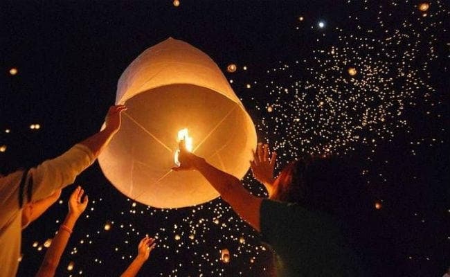 एयरपोर्ट इलाके में स्काई लालटेन उड़ाने पर छह माह तक की जेल!