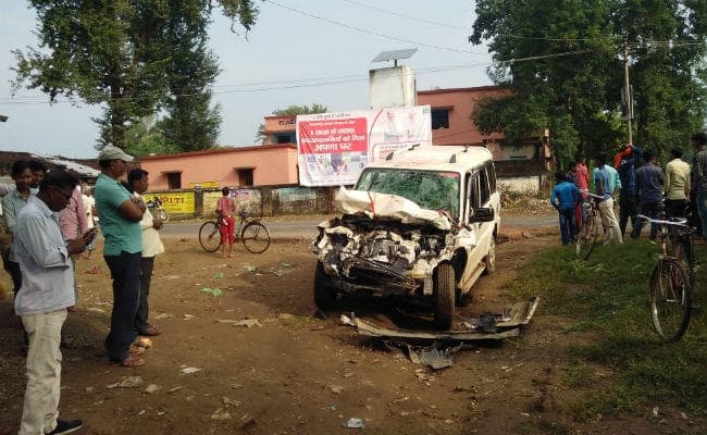 रांची-मेदिनीनगर मुख्य मार्ग पर भीषण सड़क हादसा, गर्भवती महिला सहित तीन की मौत