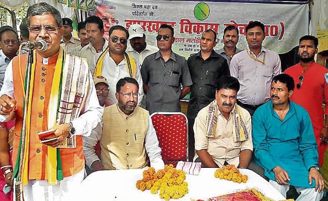 विधानसभा चुनाव 2019 : डबल इंजन की सरकार में भूख से मर रहे लोग : बाबूलाल