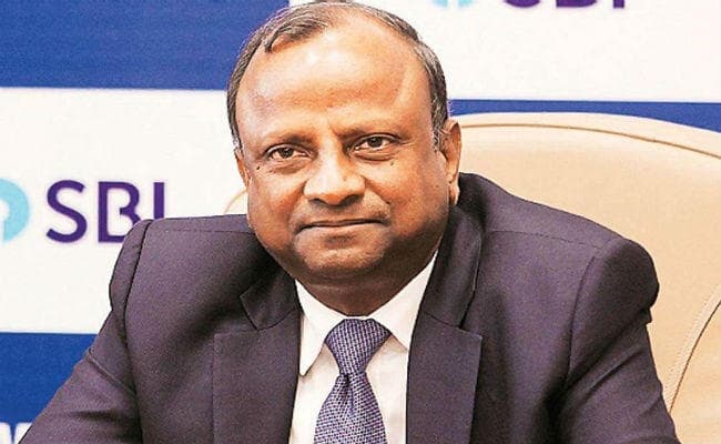 SBI चेयरमैन ने कहा, बदलाव के दौर में है भारतीय अर्थव्यवस्था, जल्द ही पटरी पर आएगी आर्थिक वृद्धि