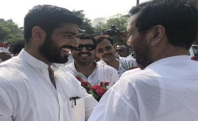 समस्तीपुर लोकसभा सीट : रामविलास पासवान के भतीजे प्रिंस राज के जीत की राह ऐसे होती गयी आसान