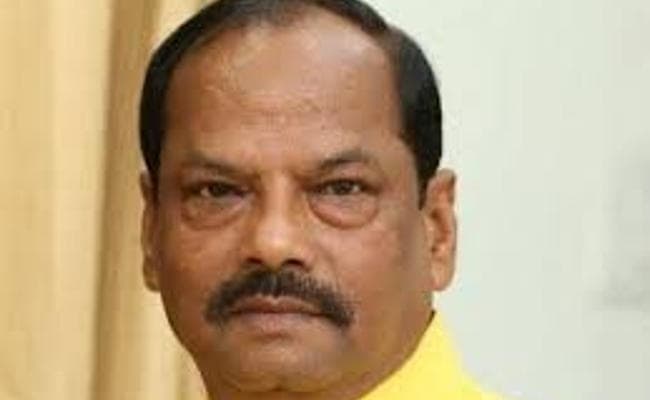 झारखंड सरकार लगातार किसानों के हित में काम कर रही है : रघुवर दास