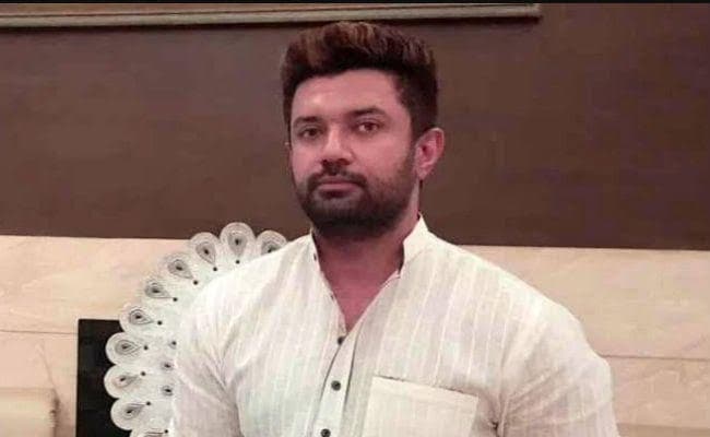 जदयू से तकरार के बीच चिराग पासवान को बड़ा झटका ! लोजपा के इस बड़े नेता का पार्टी से इस्तीफा