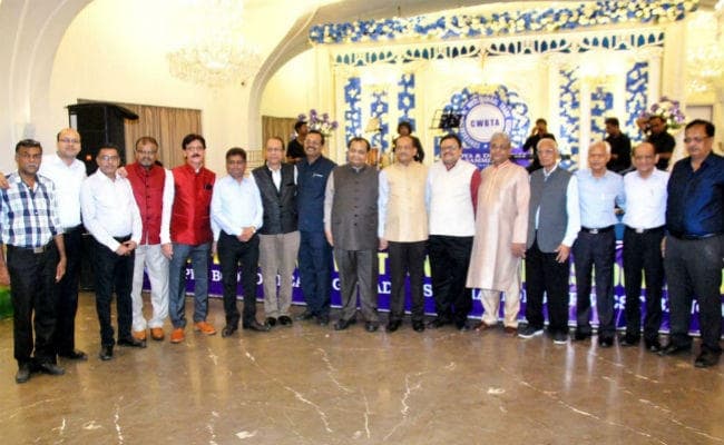 पश्चिम बंगाल : अग्निशमन के नियम व सुरक्षा का करें पालन, प्रदूषण पर रखें नजर