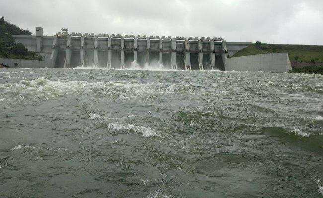181 मीटर तक पहुंचा चांडिल डैम का जलस्तर, गांवों में घुसा पानी, लोगों में दहशत