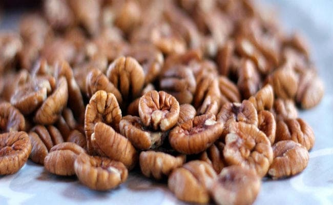 अमेरिका के 34 सांसदों ने भारत के Pecan पर शुल्क घटाने के लिए लाइटहाइजर को लिखा पत्र