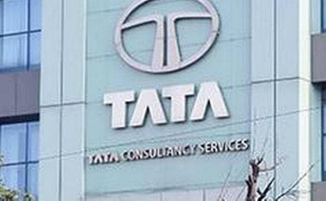TCS ने रिलायंस इंडस्ट्रीज को फिर दी पटखनी, 25,403.64 करोड़ रुपये बढ़कर 7,97,400.51 करोड़ रुपये हुआ Market Cap