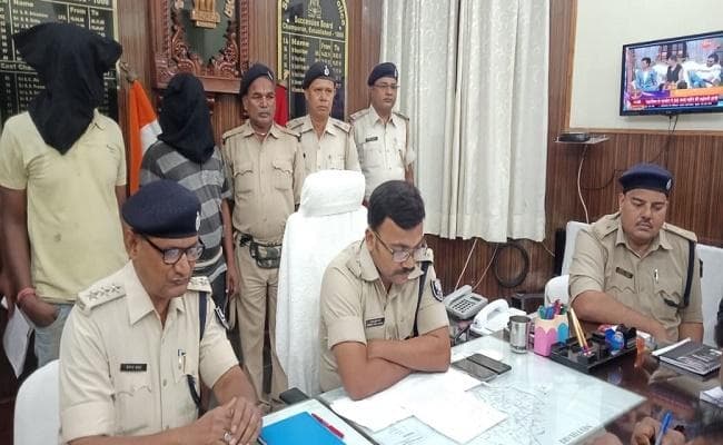 खुलासा : वैशाली के जिप उपाध्यक्ष सहित 6 बदमाशों ने लूटा था बंधन बैंक, बंगाल जाकर की अय्याशी