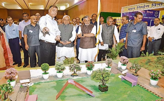 तीन वर्षों में सात करोड़ 70 लाख पौधे लगाये जायेंगे: मोदी