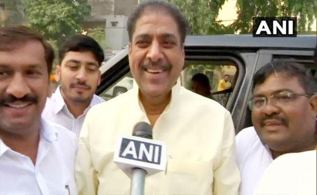 हरियाणा में सरकार गठन से पहले तिहाड़ से बाहर निकले अजय चौटाला, शपथ ग्रहण में होंगे शामिल