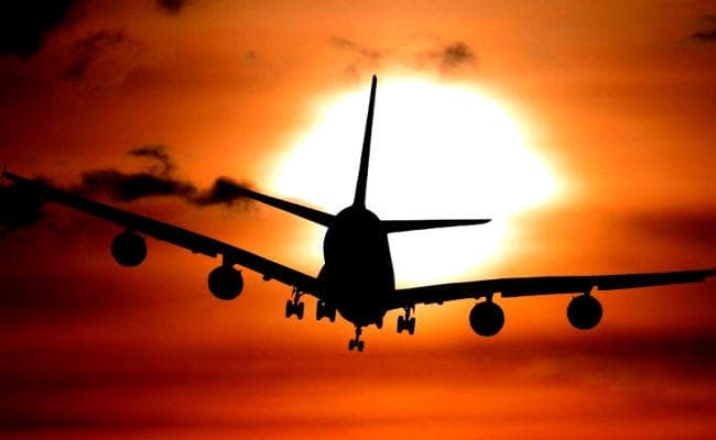 पीएम मोदी के विशेष विमान को अपनी हवाई सीमा का इस्तेमाल नहीं करने देगा पाकिस्तान,