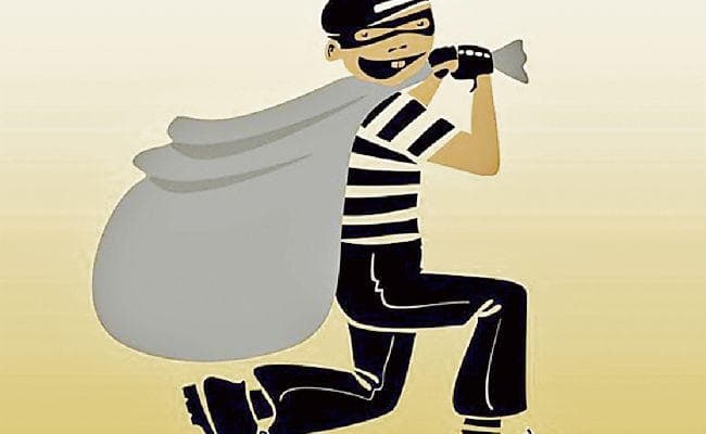 पटना : इकोनॉमिक इन्वेस्टिगेटर के घर चोरों ने किये हाथ साफ