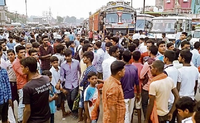 समस्तीपुर : बच्चे के अपहरण के बाद हंगामा, फायरिंग