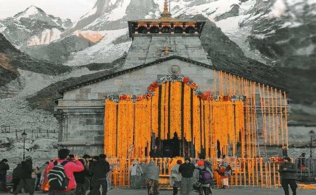 आज से बंद हो गए केदारनाथ मंदिर के कपाट, जानें अन्य धामों की यात्रा समाप्त होने का दिन