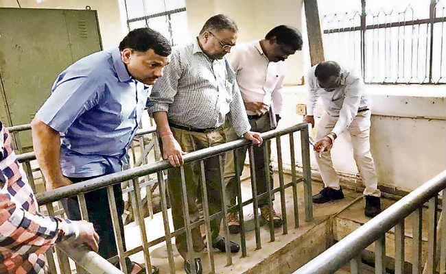 उच्चस्तरीय कमेटी ने की जांच, नाला उड़ाही में कोताही, बारिश में बंद था संप हाउस