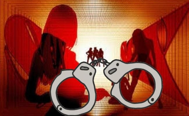 Ranchi : फ्लैट में चल रहा था सेक्स रैकेट, संचालक और एक युवती गिरफ्तार