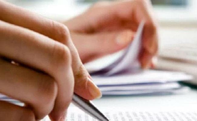 एसटीइटी स्थगित, उम्र पर विधि विभाग की सलाह के बाद नया डेट