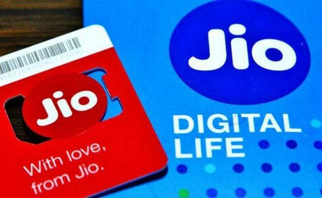 Jio ने सीओएआई पर लगाया सरकार को ब्लैकमेल करने का आरोप, कहा-बकाया चुकाने के लिए कंपनियों के पास पर्याप्त क्षमता