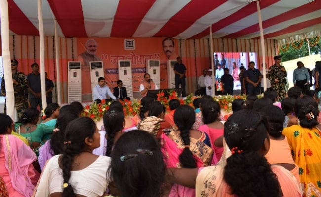 सरायकेला के कुचाई प्रखंड में लगा मुख्यमंत्री का जन चौपाल, गिनायी सरकार की उपलब्धियां