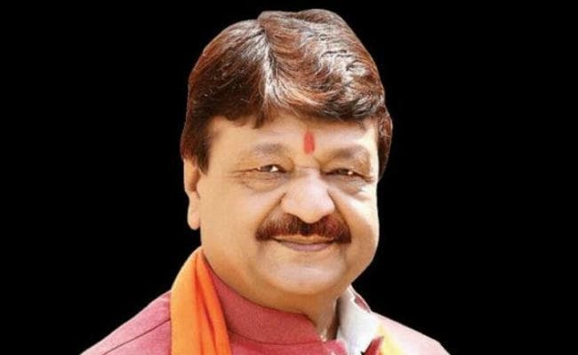 विजयवर्गीय ने ममता पर बोला हमला, कहा-बंगाल में रोजगार होता, तो गरीब कश्मीर क्यों जाते