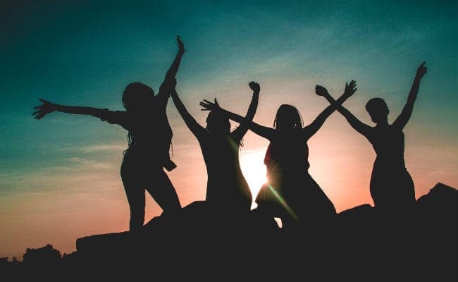 महिलाओं के लिए सर्वश्रेष्ठ हैं ये तीन करियर विकल्प, इन संस्थानों में लें दाखिला