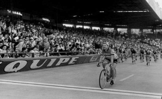 ओलंपिक साइकिलिंग चैंपियन जाक ड्यूपोंट का निधन