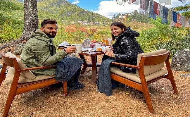 विराट कोहली ने पत्नी अनुष्का के साथ इस तरह मनाया बर्थडे
