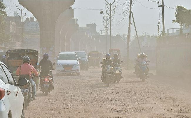 पटना और मुजफ्फरपुर देश के चार शीर्ष प्रदूषित शहरों में शामिल, आज से 15 साल पुरानी सरकारी गाड़ियों पर रोक