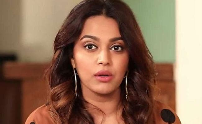 स्वरा भास्कर ने शो में छोटे बच्चे के लिए बोला अपशब्द, बाल आयोग पहुंचा मामला